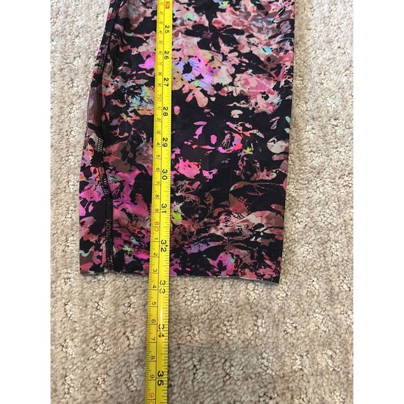 Lululemon leggings - Picture 3 of 4